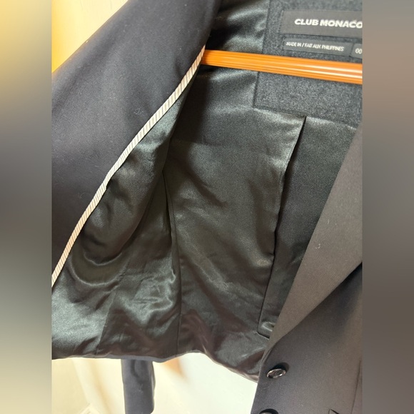 Club Monaco Women’s Black Wool Blazer size 00 - Picture 4 of 7
